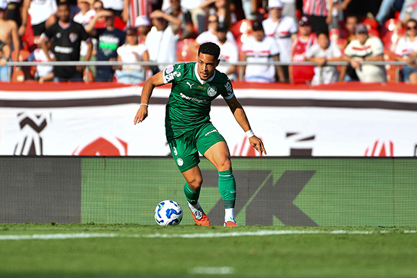 3000万欧转会<a href=/zuqiumf/barcelona/ target=_blank class=infotextkey>巴萨</a>一年就被卖，20岁罗克回巴甲8场8球正名！